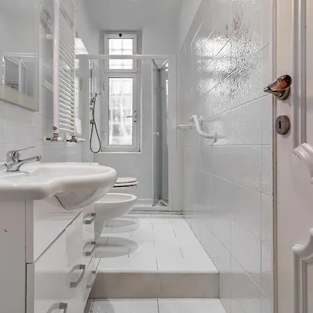 Апартаменты Da Bianca E Bruno! Chic Flat X6