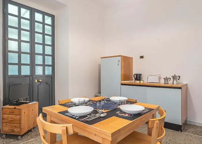 Apartment Guesthost - Da Bianca E Bruno! Chic Flat X6 *