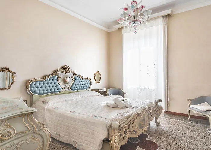 Apartment Guesthost - Da Bianca E Bruno! Chic Flat X6 *