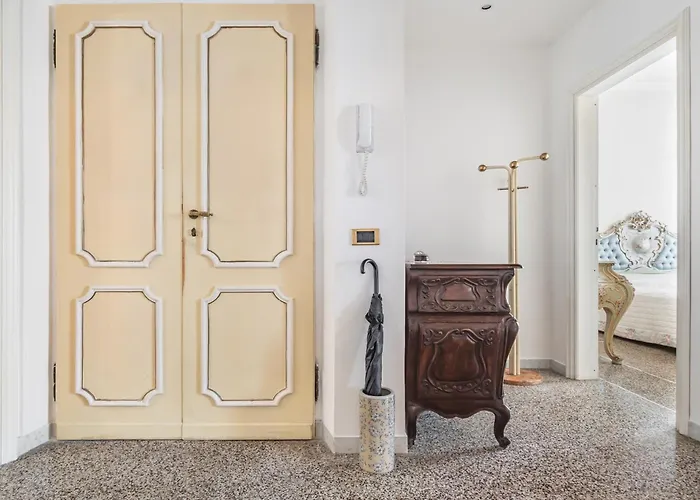 Guesthost - Da Bianca E Bruno! Chic Flat X6 Apartment *